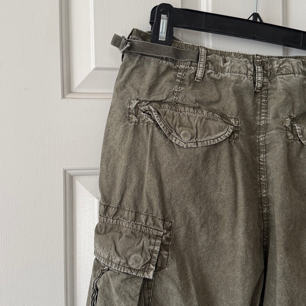 R13 Wide Leg Cargo Pants in GD Olive 28- Small Hole - Picture 8 of 16